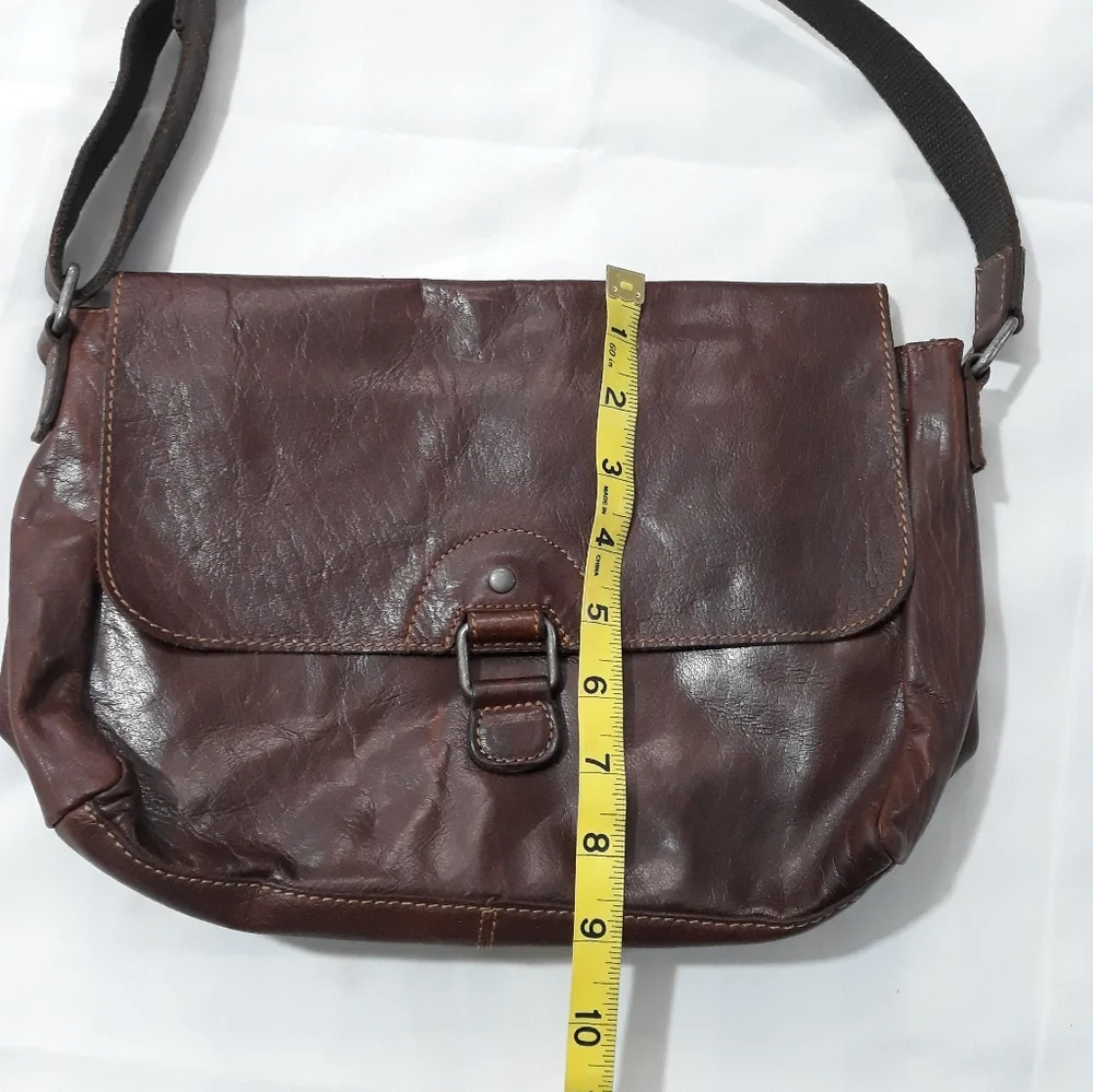 Jack Georges Vintage Genuine Leather Classic Brown Messenger/Crossbody Bag